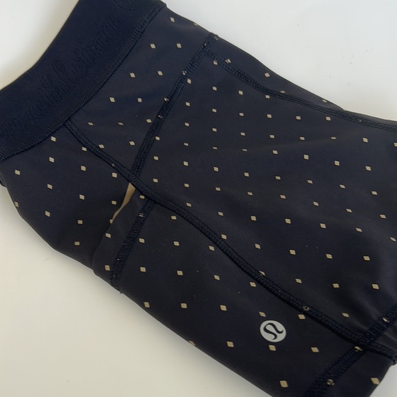 Lululemon Athletica What the Sport Short in Night Fall Black Multi - Picture 5 of 12